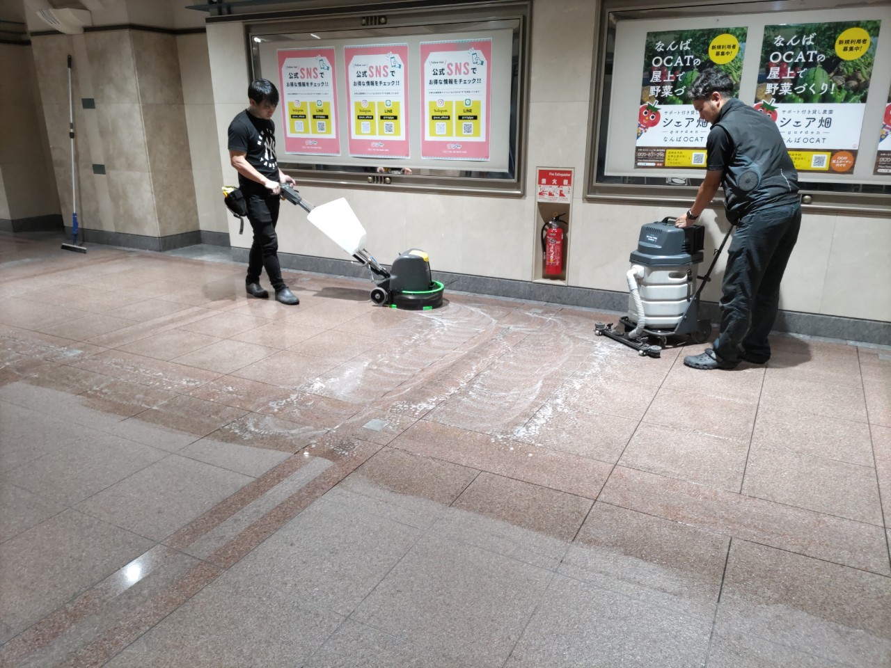 2. 私たちの定期清掃サービス